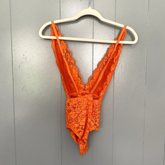 NEW Free People HAH Burnt Orange Comin' in HAHt Lace Floral Romantic Bodysuit S - Picture 5 of 7